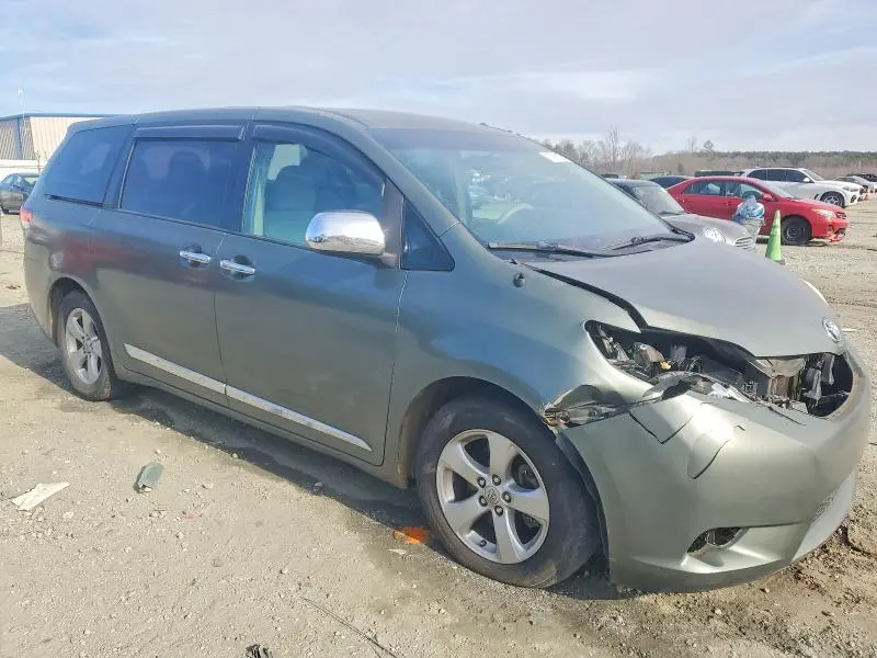 2011 TOYOTA SIENNA BASE 7-PASSENGER  