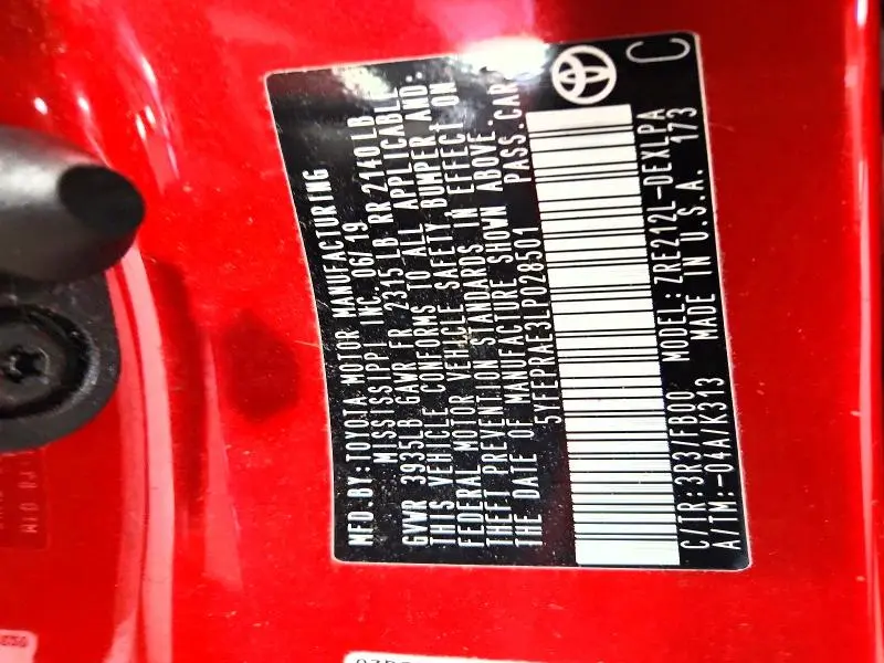 2020 TOYOTA COROLLA LE  