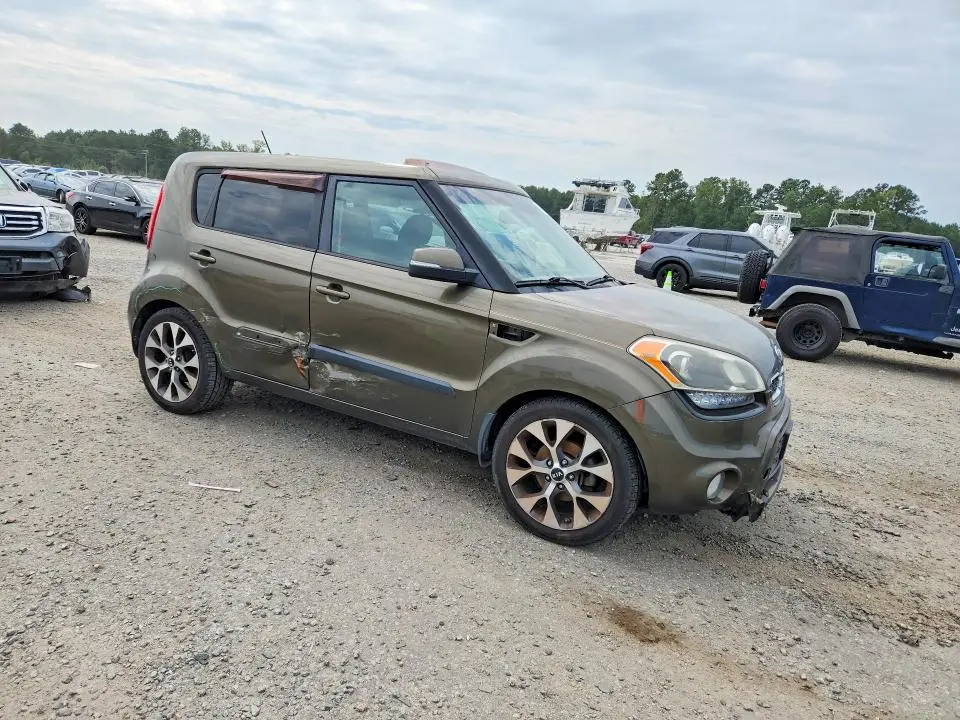 2012 KIA SOUL !  