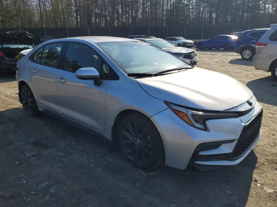 2023 TOYOTA COROLLA SE  