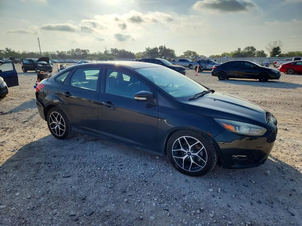 2017 FORD FOCUS SEL  
