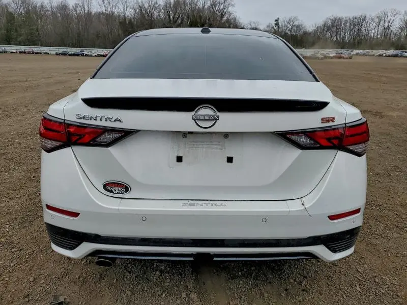 2024 NISSAN SENTRA SR  