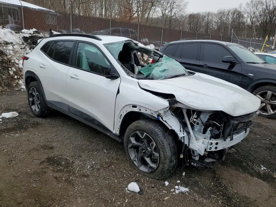 2025 CHEVROLET TRAX 1LT  