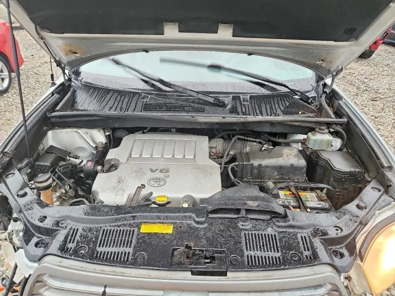 2010 TOYOTA HIGHLANDER BASE  