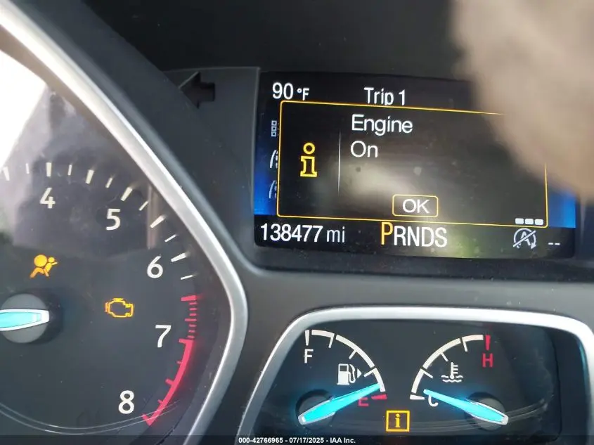 2017 FORD ESCAPE SE