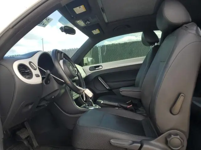 2013 VOLKSWAGEN BEETLE   