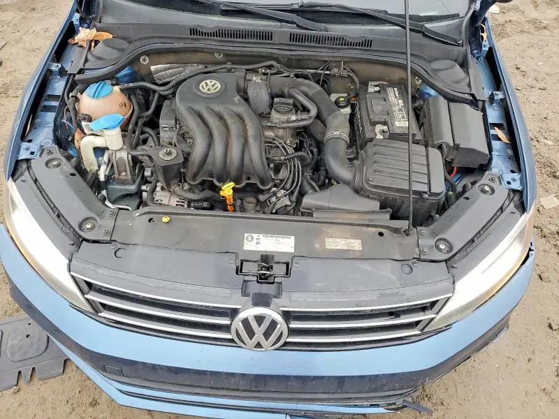 2015 VOLKSWAGEN JETTA BASE  