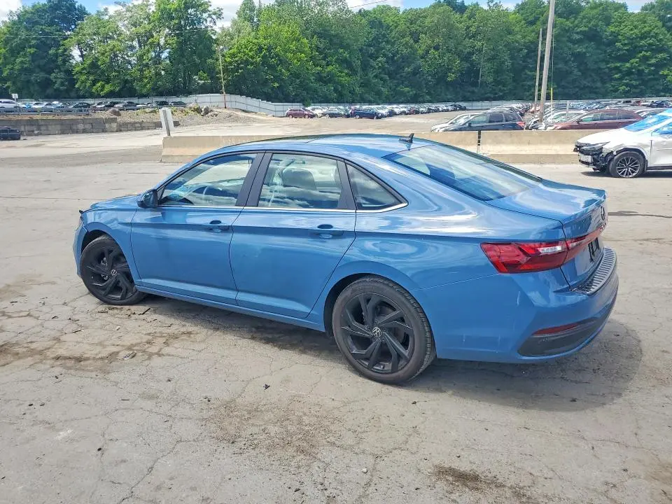 2025 VOLKSWAGEN JETTA SE  