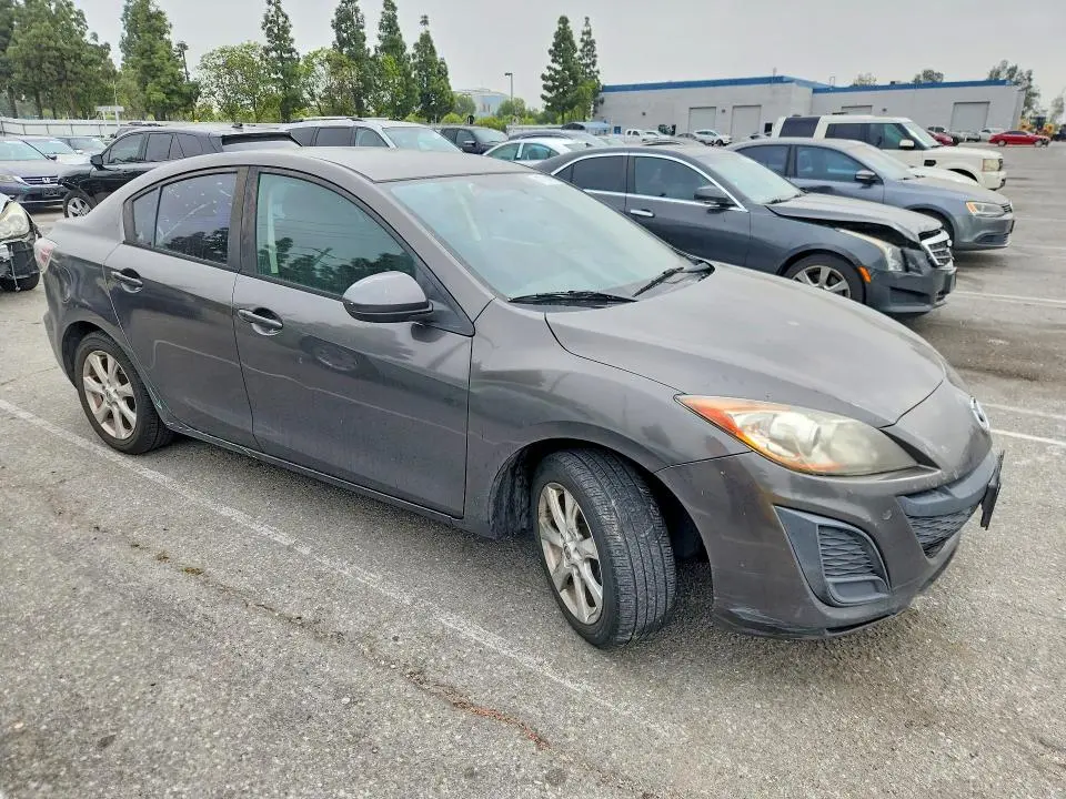 2011 MAZDA 3 I  