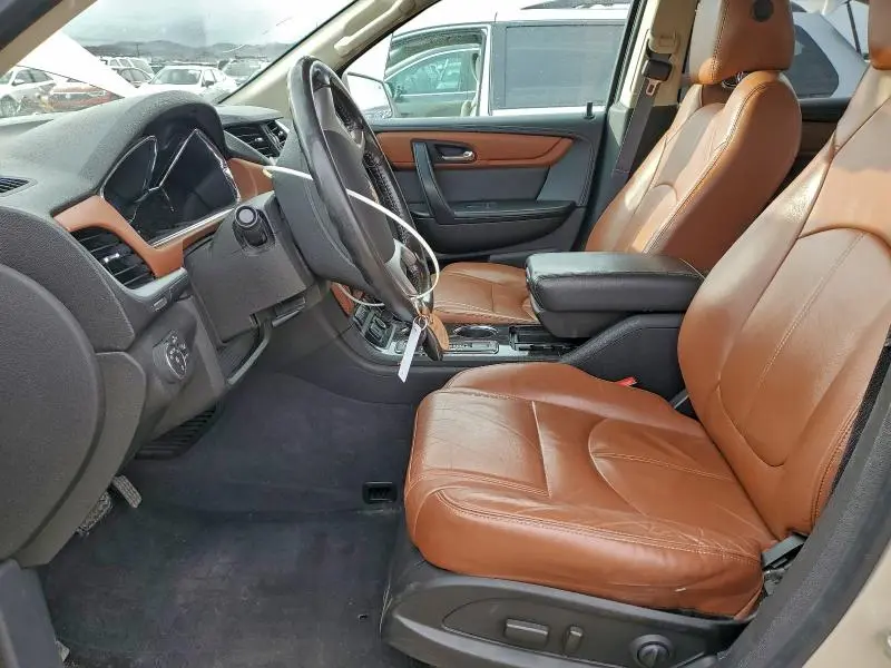 2015 CHEVROLET TRAVERSE LT  