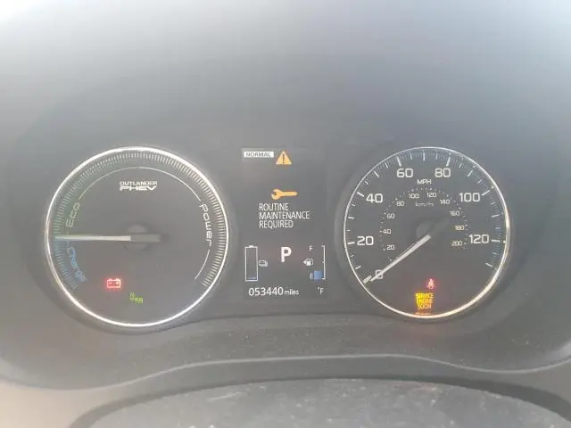 2018 MITSUBISHI OUTLANDER SE  