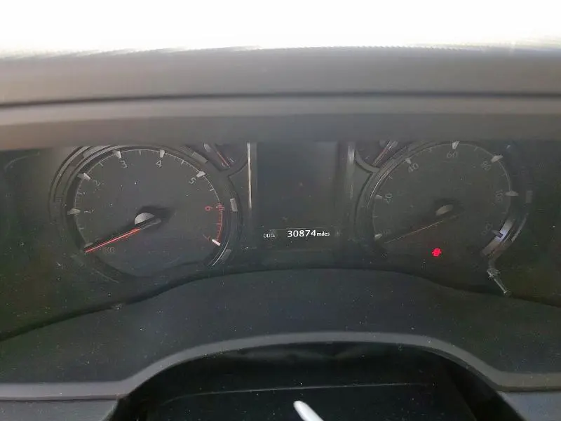 2022 TOYOTA 4RUNNER SR5  