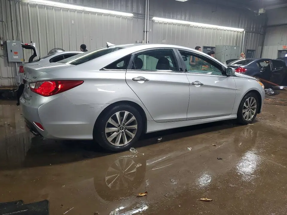 2014 HYUNDAI SONATA SE  