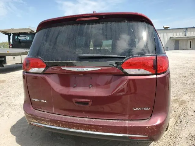 2017 CHRYSLER PACIFICA LIMITED  