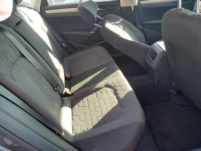 2020 VOLKSWAGEN PASSAT S  