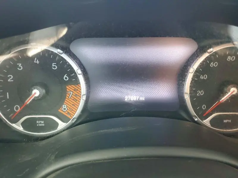 2021 JEEP RENEGADE LATITUDE  