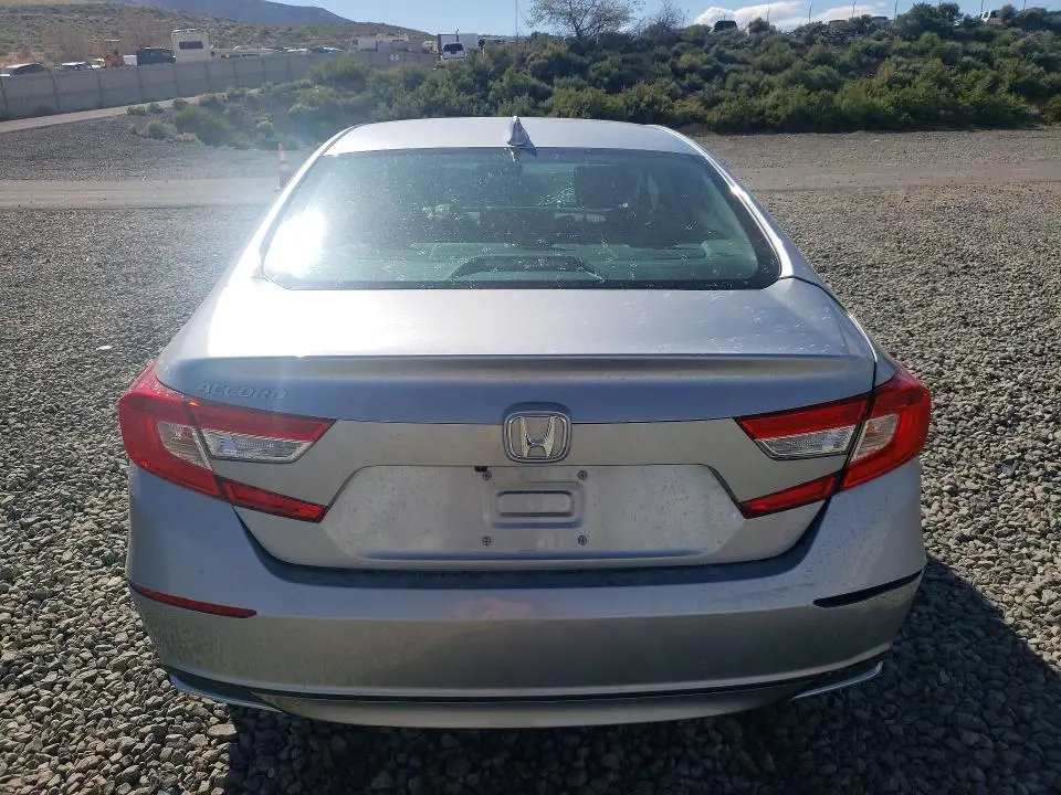 2020 HONDA ACCORD LX  