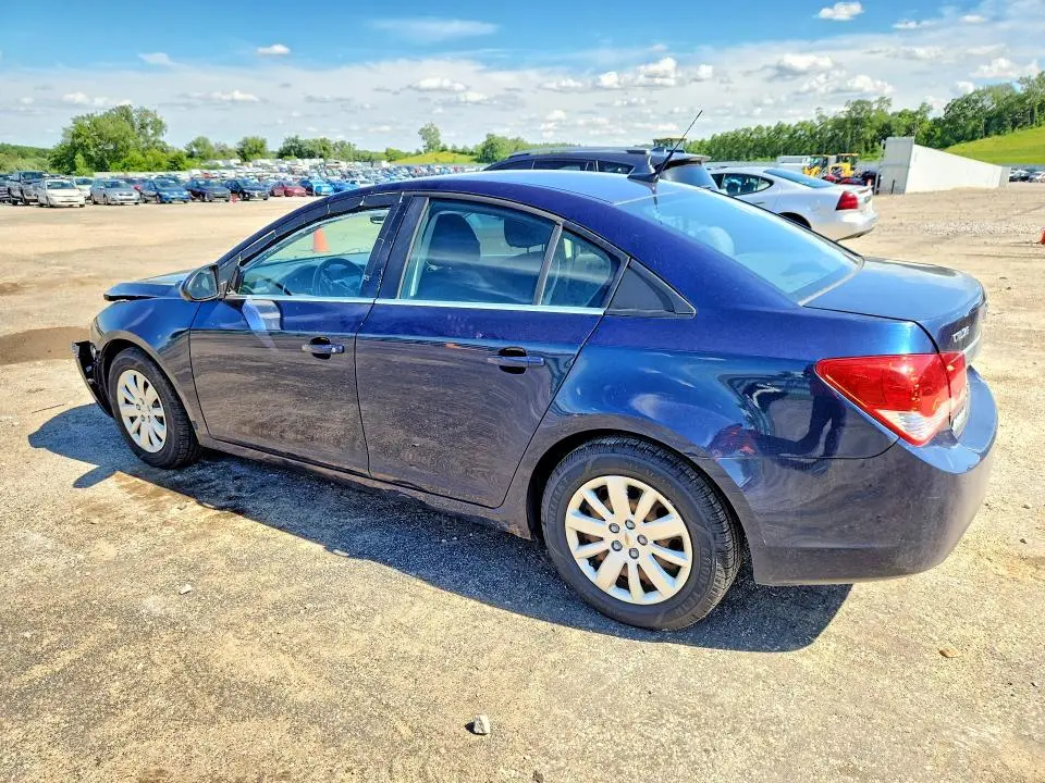 2011 CHEVROLET CRUZE LT  