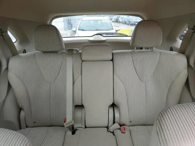 2012 TOYOTA VENZA LE  