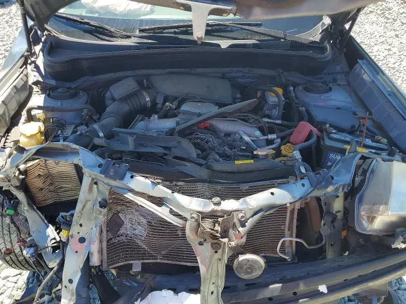 2010 SUBARU FORESTER XS  