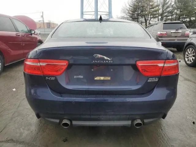 2017 JAGUAR XE R - SPORT  