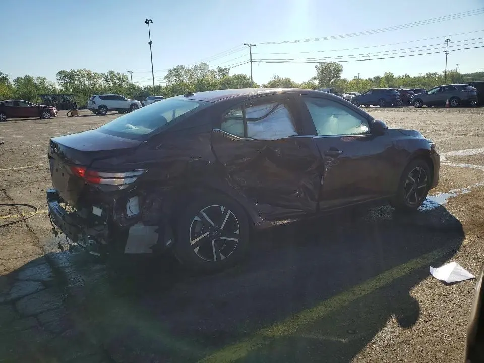 2025 NISSAN SENTRA SV  