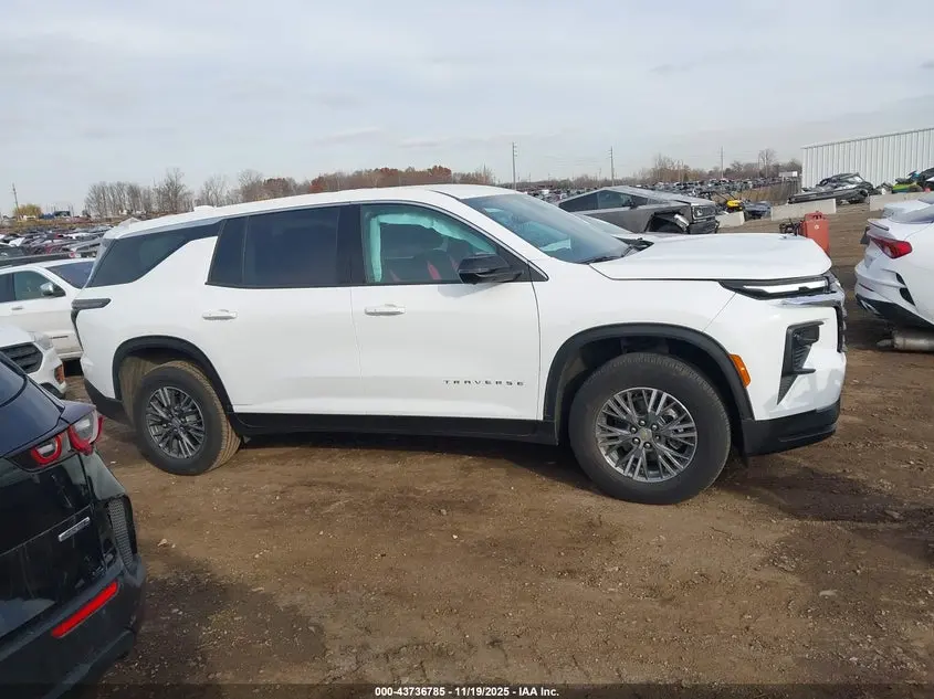 2024 CHEVROLET TRAVERSE FWD LS