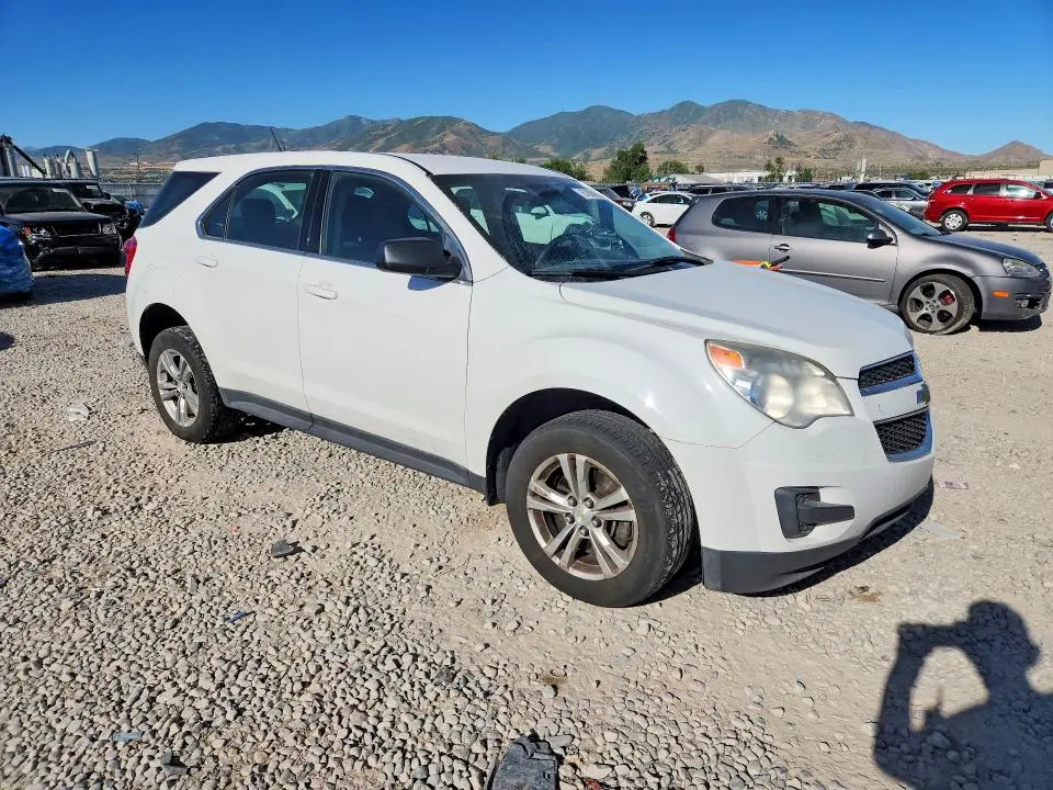 2015 CHEVROLET EQUINOX LS  