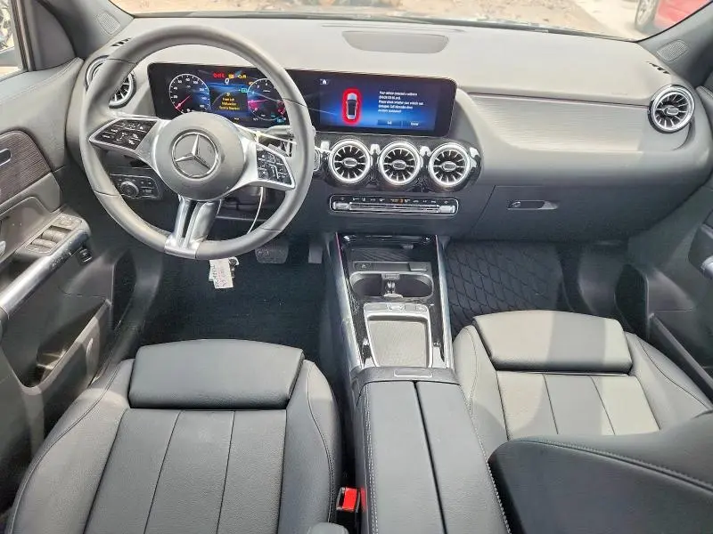2026 MERCEDES-BENZ GLA 250  