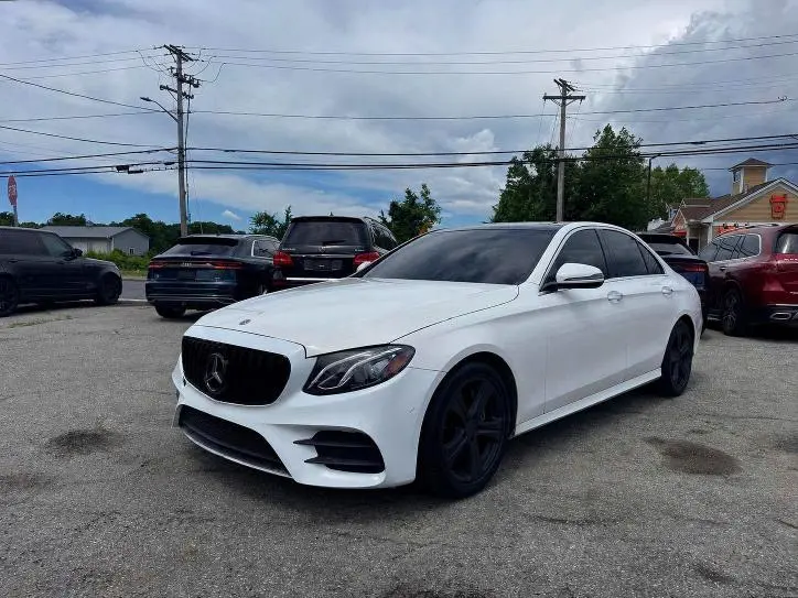 2018 MERCEDES-BENZ E 300  