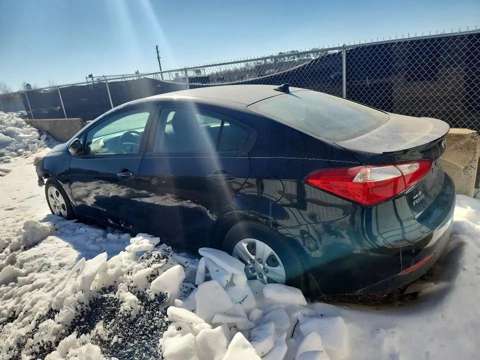 2016 KIA FORTE LX  