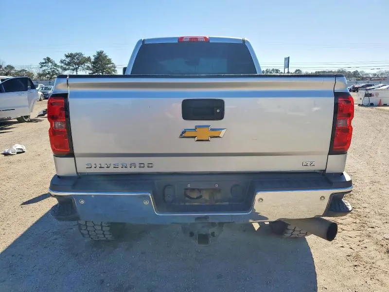2015 CHEVROLET SILVERADO K2500 HEAVY DUTY LTZ  