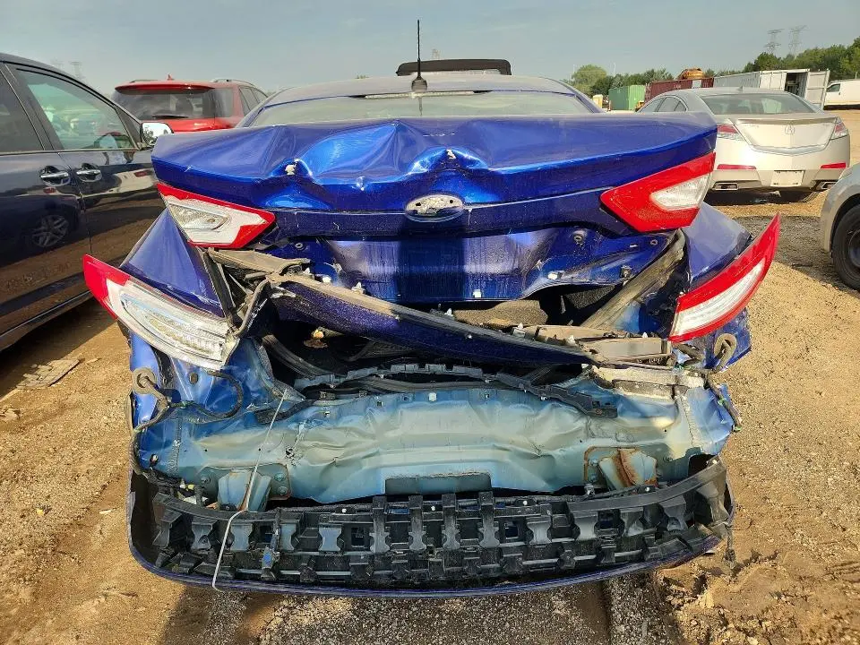 2016 FORD FUSION SE  
