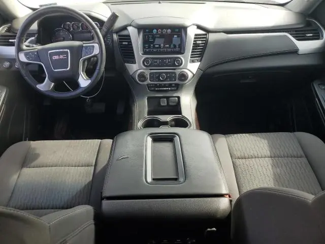 2017 GMC YUKON SLE  
