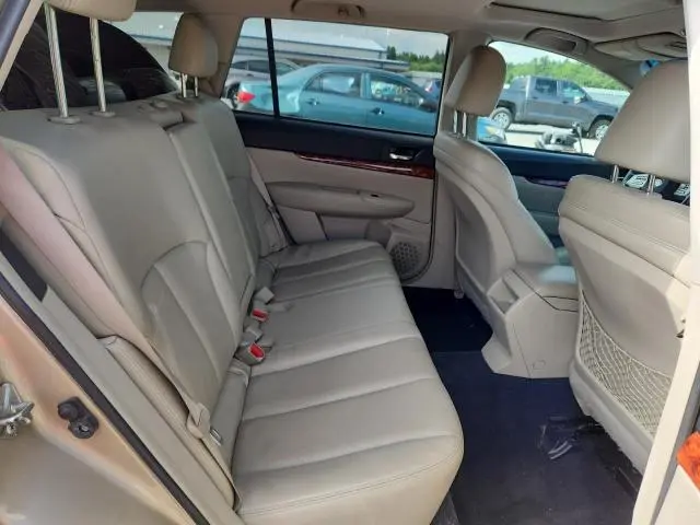 2010 SUBARU OUTBACK 2.5I LIMITED  