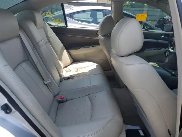 2013 INFINITI G37   