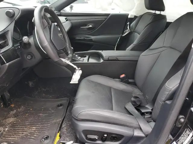 2024 LEXUS ES 300H BASE  