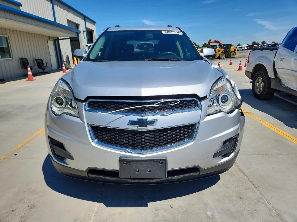 2010 CHEVROLET EQUINOX LT  