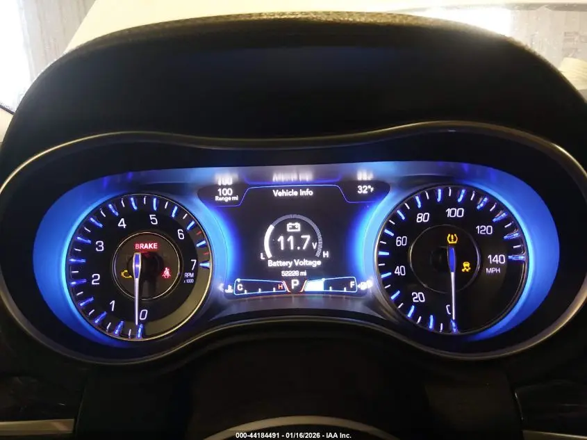 2015 CHRYSLER 300C AWD