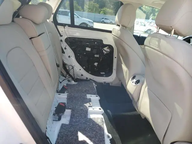 2018 MERCEDES-BENZ GLC 300  