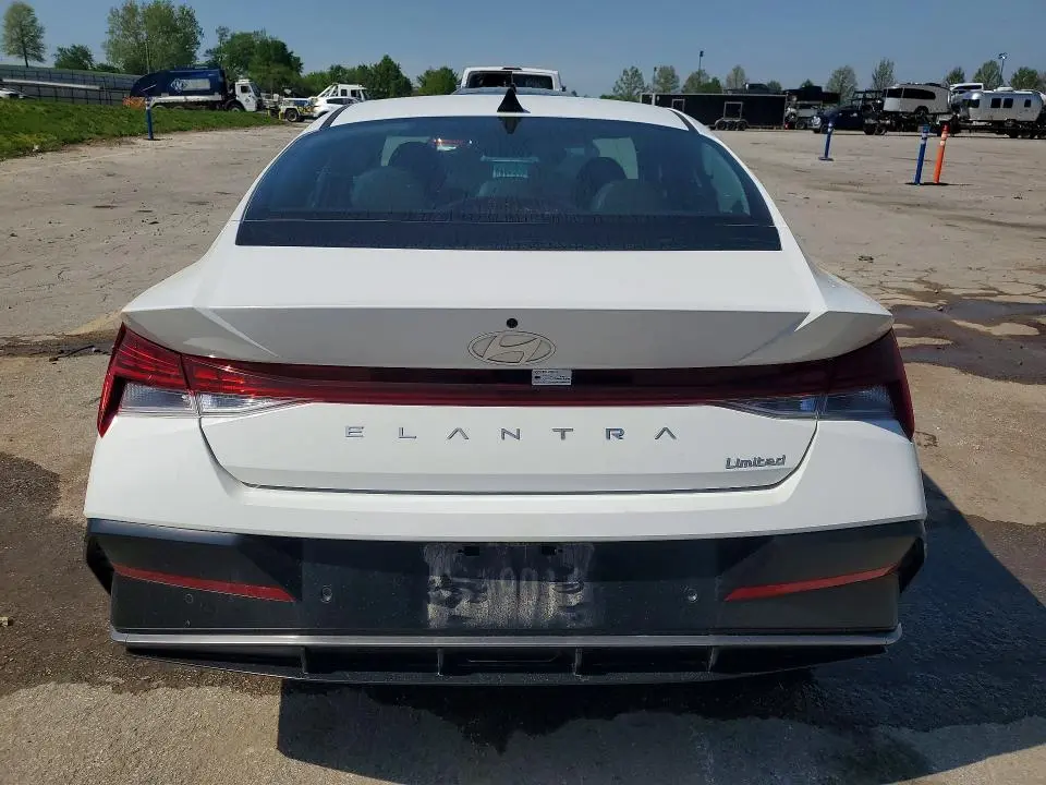 2024 HYUNDAI ELANTRA LIMITED  