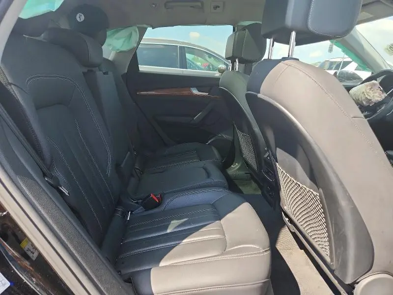 2021 AUDI Q5 PREMIUM  