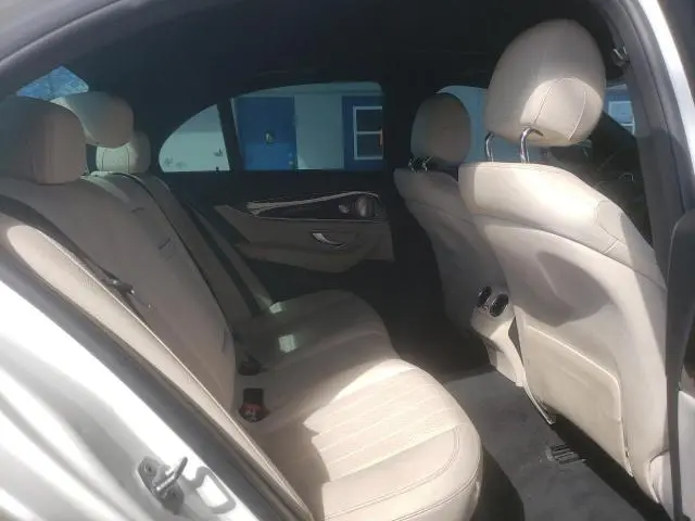 2017 MERCEDES-BENZ E 300  