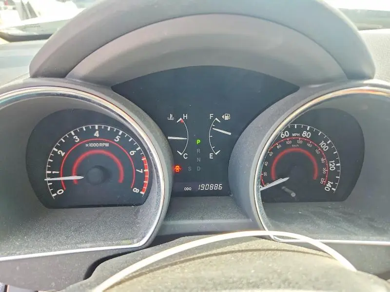 2011 TOYOTA HIGHLANDER LIMITED  
