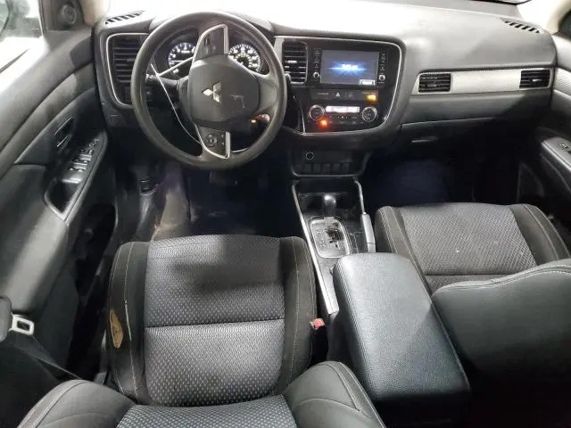 2018 MITSUBISHI OUTLANDER ES  