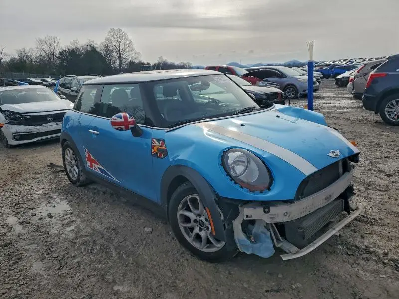 2015 MINI COOPER   