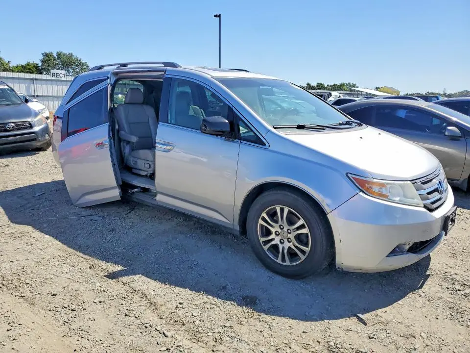 2012 HONDA ODYSSEY EXL  