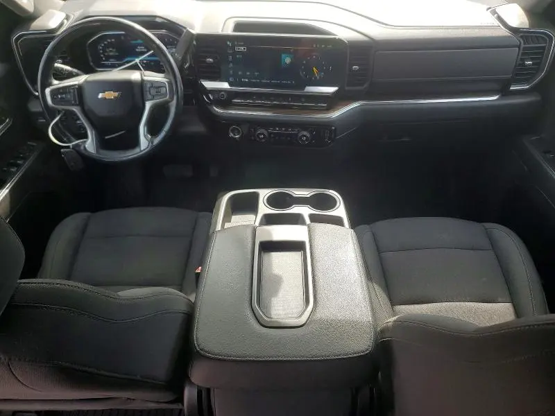 2023 CHEVROLET SILVERADO K1500 LT  