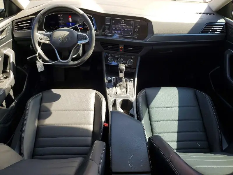 2022 VOLKSWAGEN JETTA SE  