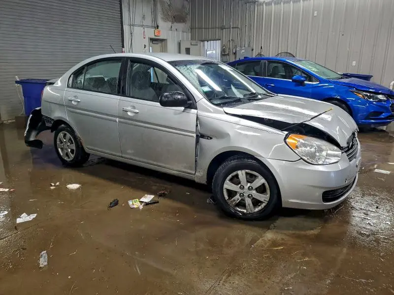 2010 HYUNDAI ACCENT GLS  